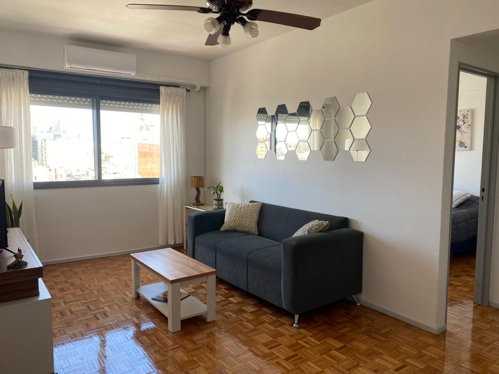 Muy Buena Ubicacion. Luminoso Y Silencioso Apartment *