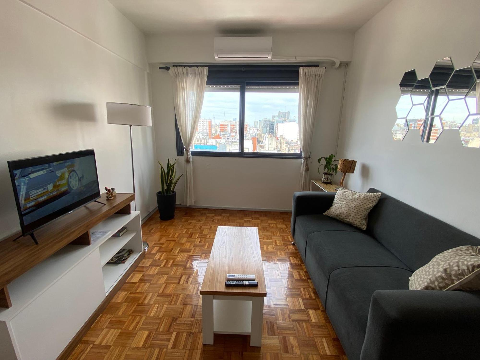 Muy Buena Ubicacion. Luminoso Y Silencioso Apartment *